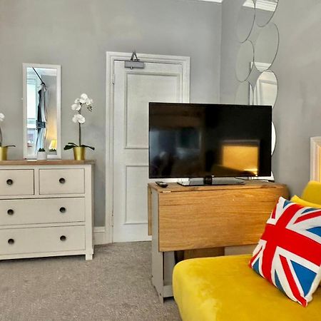 Stay In Edgware Road Guesthouse London Bagian luar foto
