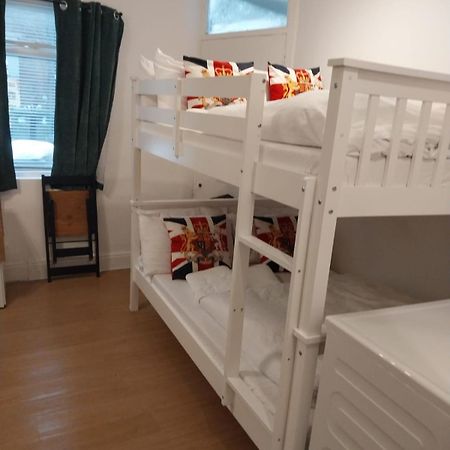 Stay In Edgware Road Guesthouse London Bagian luar foto