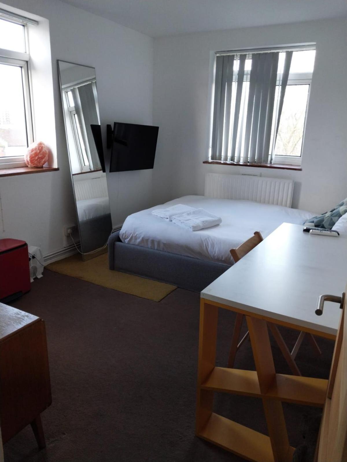 Stay In Edgware Road Guesthouse London Bagian luar foto